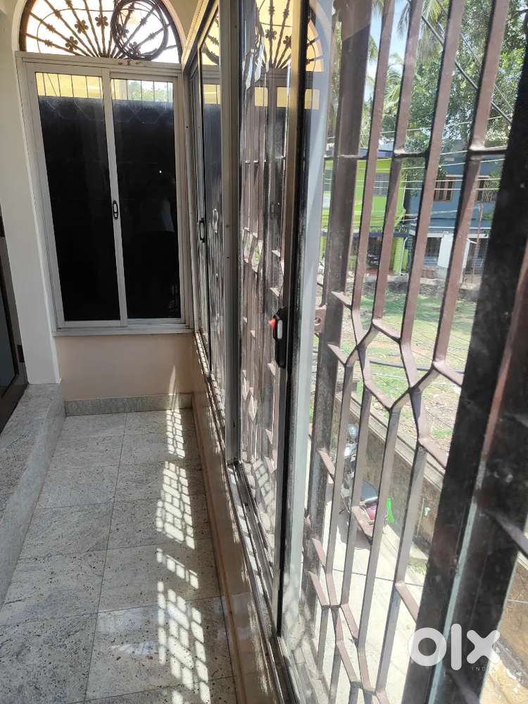2BHK and 1 guest room newly painted house near Vadasery Bus stand