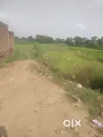10 marla plot for sale with Road