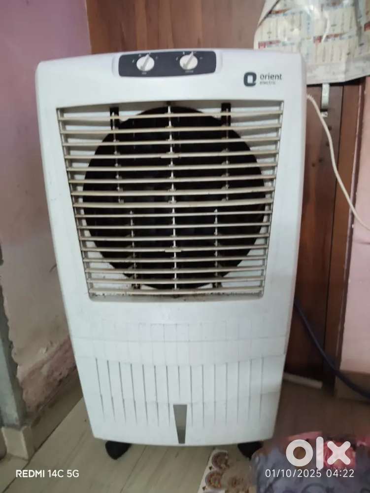 Orient 85 liter cooler