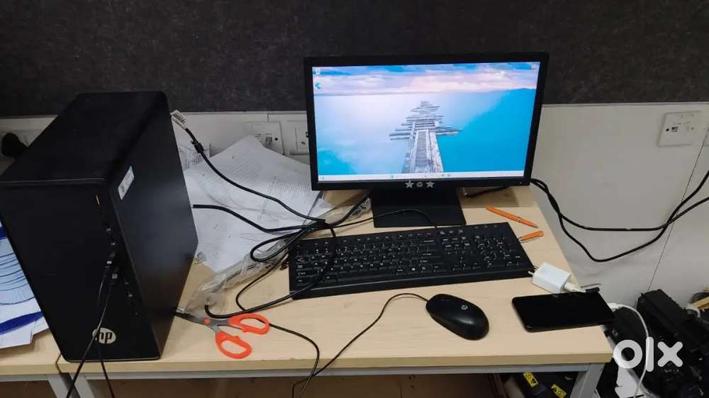 H.P computer all accessories are H.P company processor intelcore i5