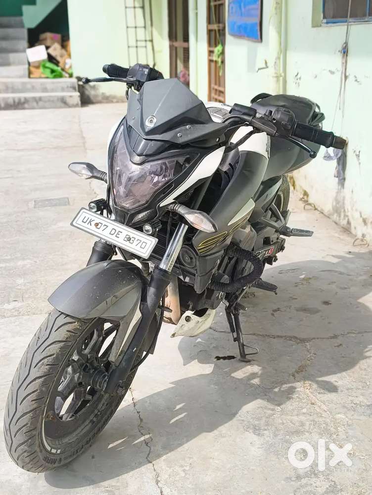 Clean condition with new tyre nd bettry