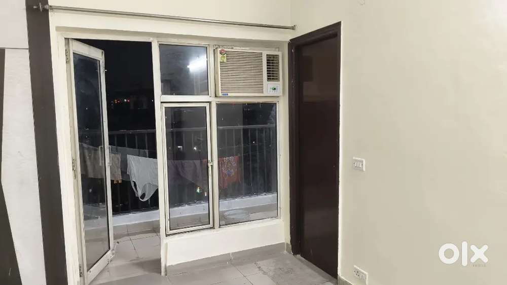 2bhk semi furnished