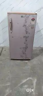 Videocon 5 Star 170 litres Single Door Fridge, pink colour.