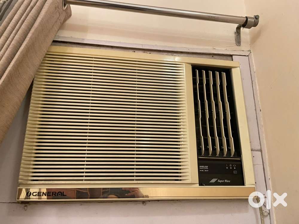 Selling O General window AC for 10,000