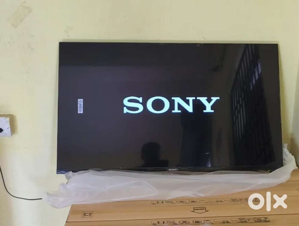 40 inch sony smart Android frameless oled 4k 3yr display waranty 12500