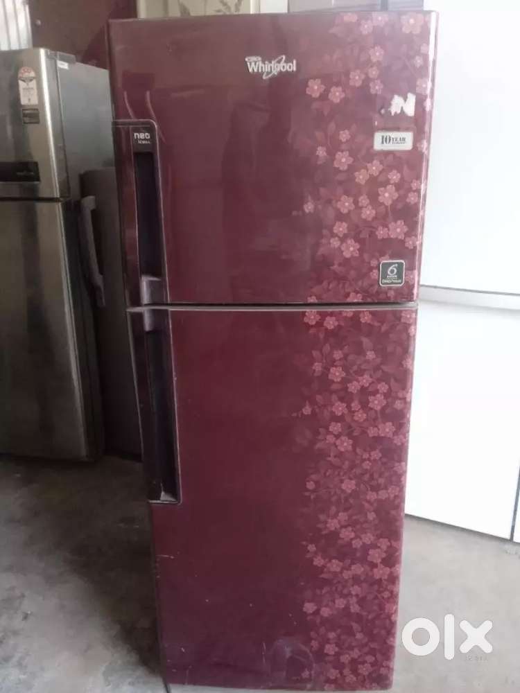 whirlpool double door 242 liter compamy fiting fridg