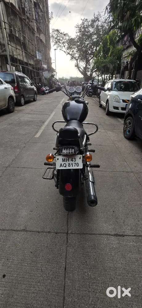 Single hand Royal Enfield Thunderbird 350