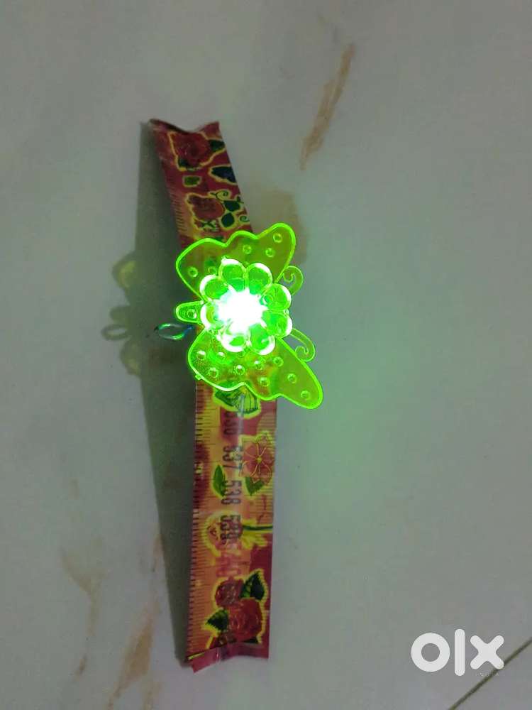 LIGHTING WATCH FOR KIDS