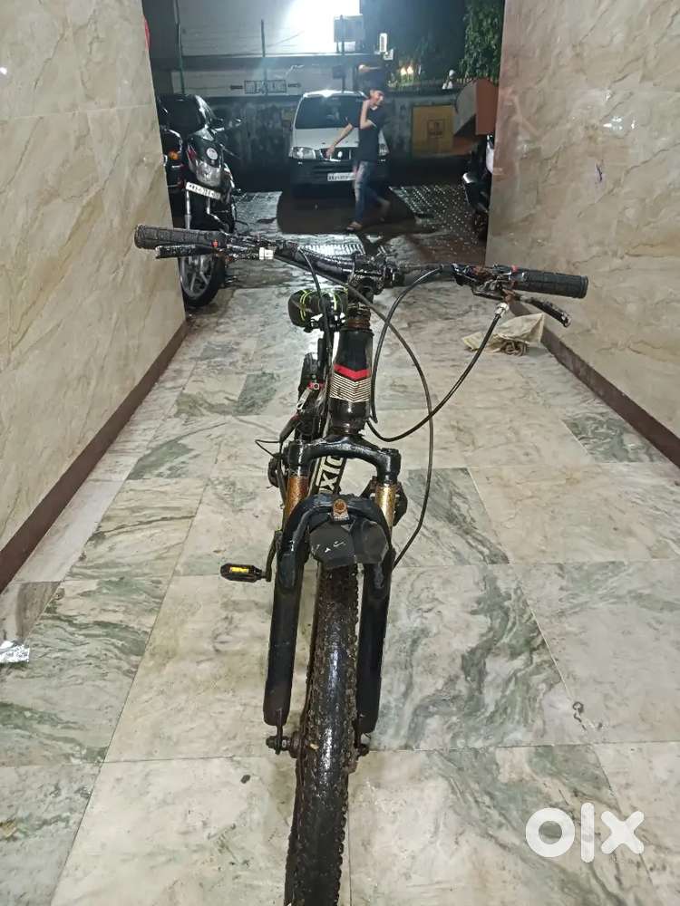 Genuine Foxtor BlackColour with redstripe 21GearCycle Notgoodcondition