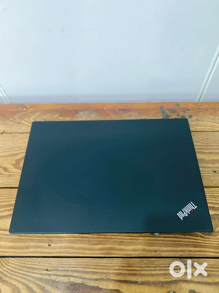 Lenovo ThinkPad T490 i7-10th gen 32/512 with 2 gb graphics