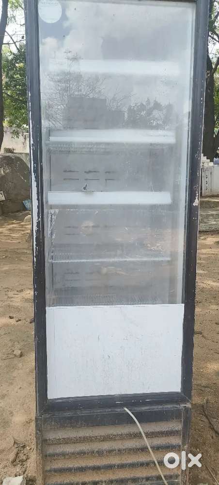 Display fridge display counter