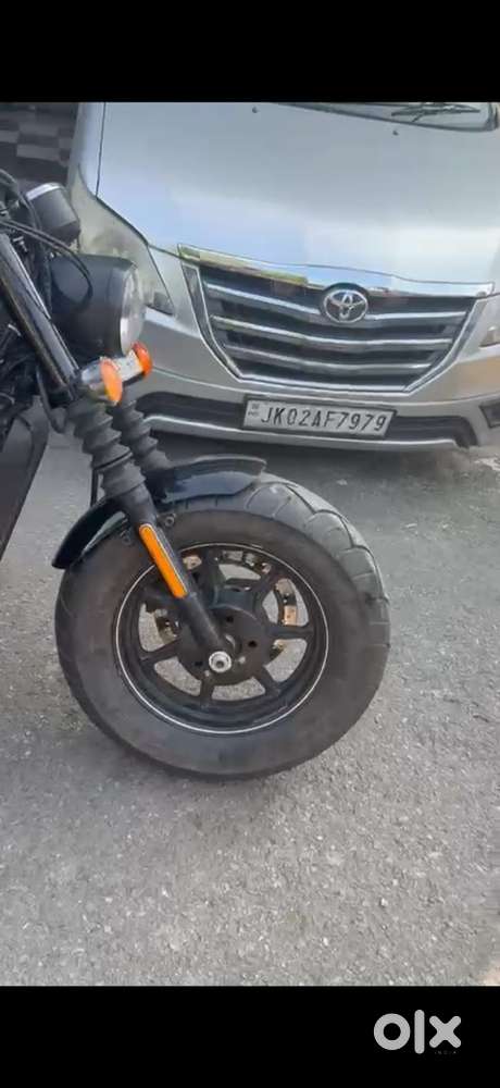 HARLEY DAVIDSON STREET 750 FAT TYRES