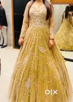 Wedding gown