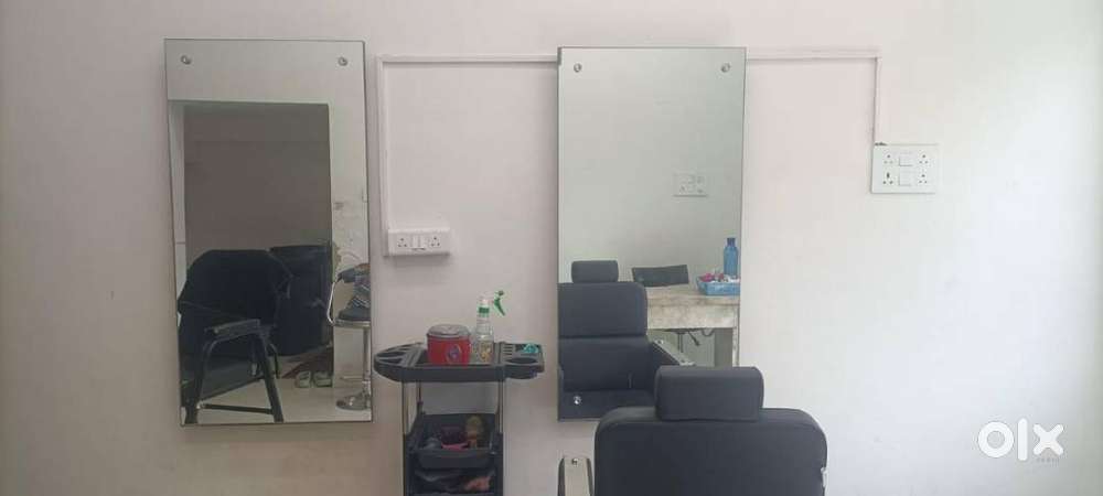 2 Mirrors & Other Furniture for Sale – Great Condition