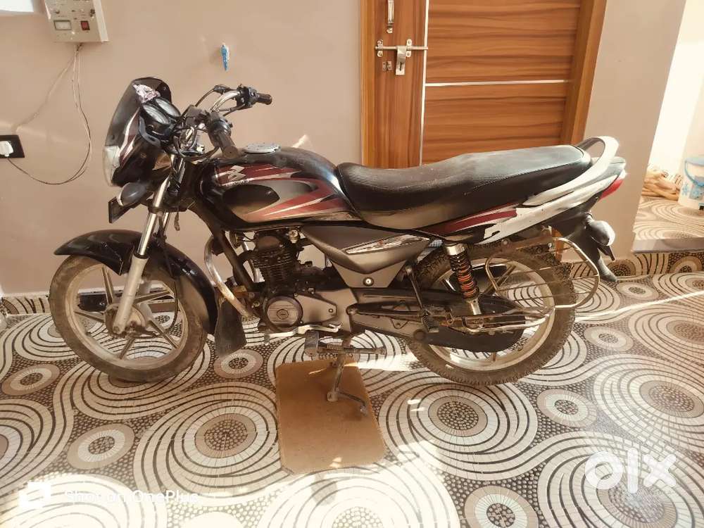 Bajaj platina