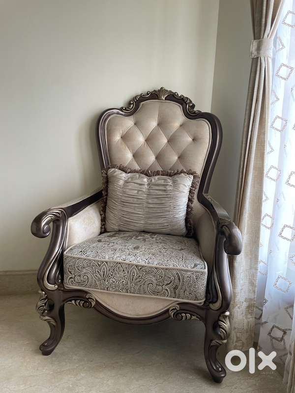 ₹ 300000. 3 lacs.     seater sofa luxurious sangwan wood