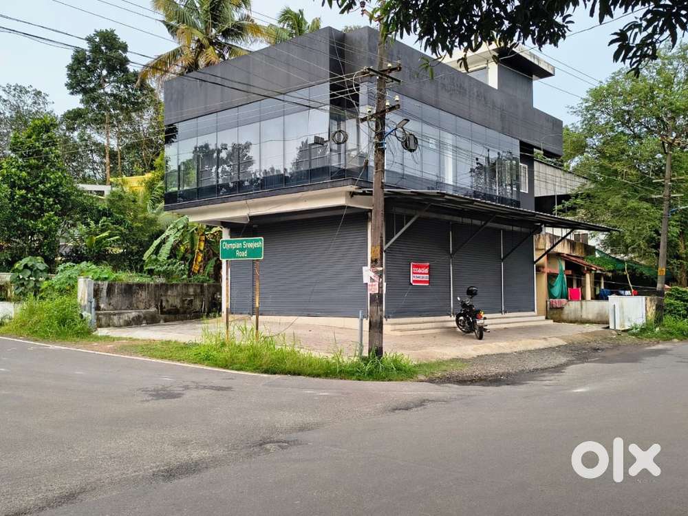 New office space/shop for rent Pallikara/Kizhakkambalam