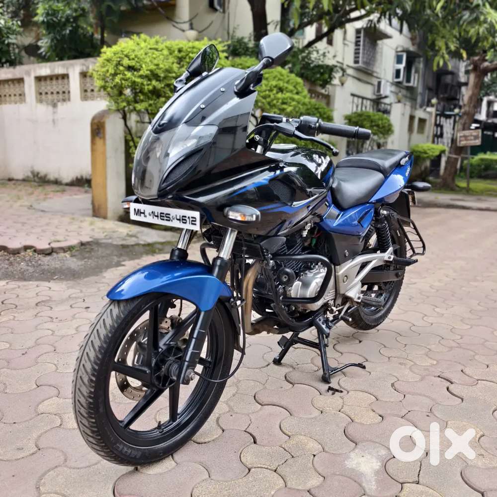 2014 NOV BAJAJ PULSAR 220F FOR SALE