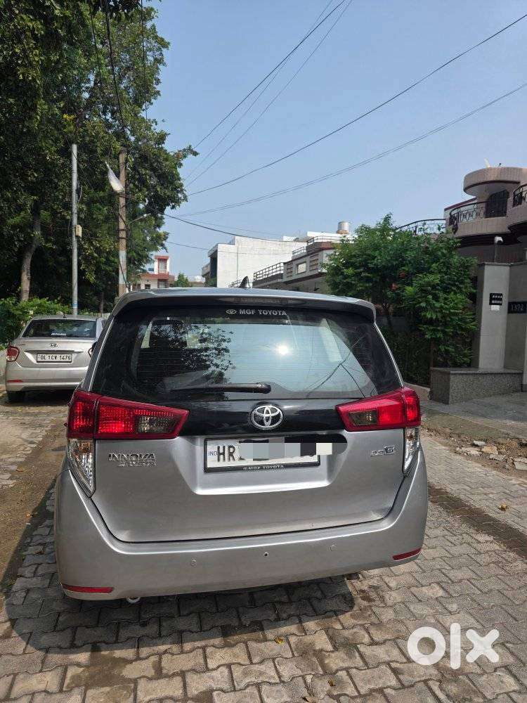 Toyota Innova Crysta 2.8 GX AT, 2016, Diesel