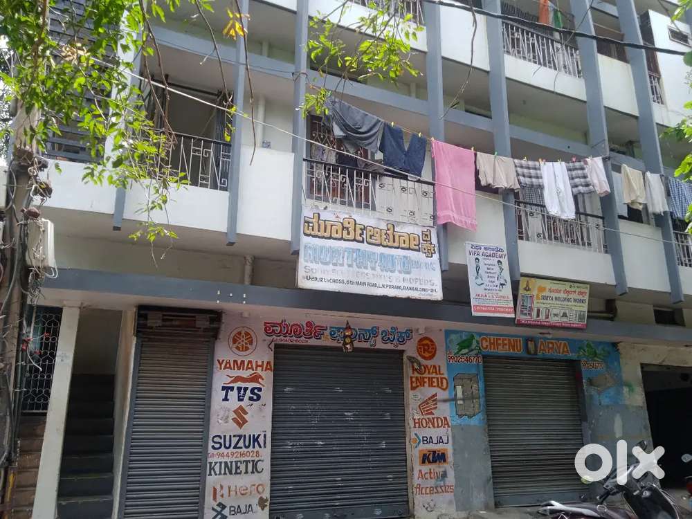 Shop r for rent