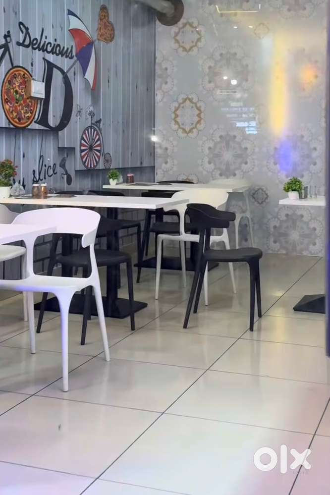 Cafe table chairs set