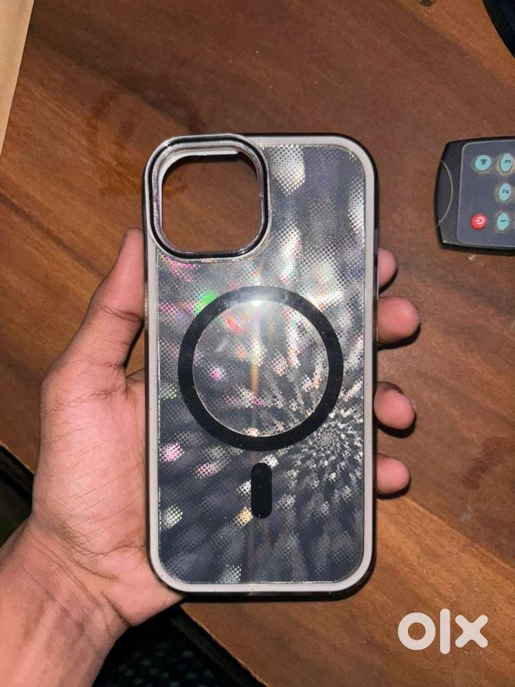 Nothing but a fancy Iphone 15 cover