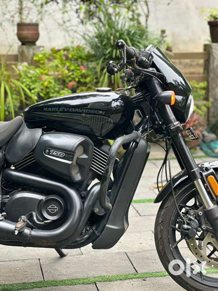 Harley Street Rod 750 – Premium Ride