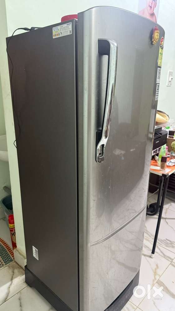 Samsung 223L 3 Star Direct Inverter Refrigerator