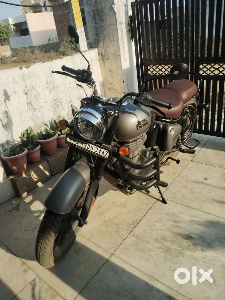 Royal Enfield Classic Gunmetal Grey - 2024 for Sale.
