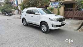 Toyota Fortuner 2011-2016 4x2 Manual, 2014