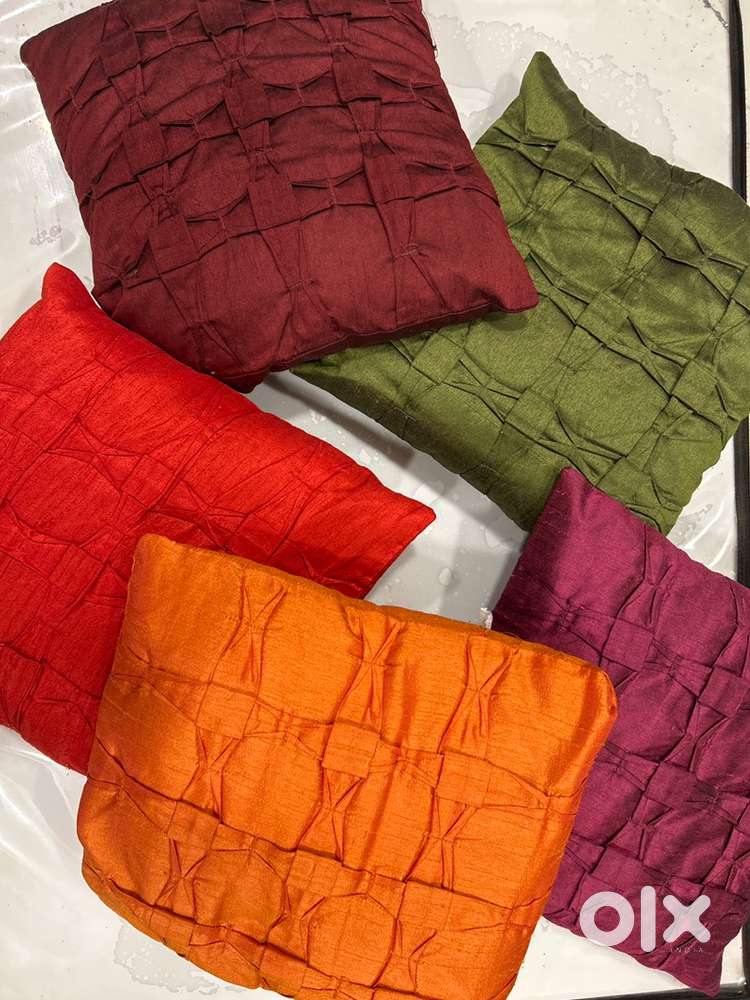 Pillow cusions with covers