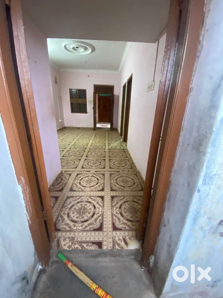 Gated compound house suitable for family