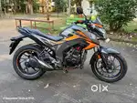 Honet 160 R , 50 KMPL, Single channel ABS , TOP SPEED 125 KMPH