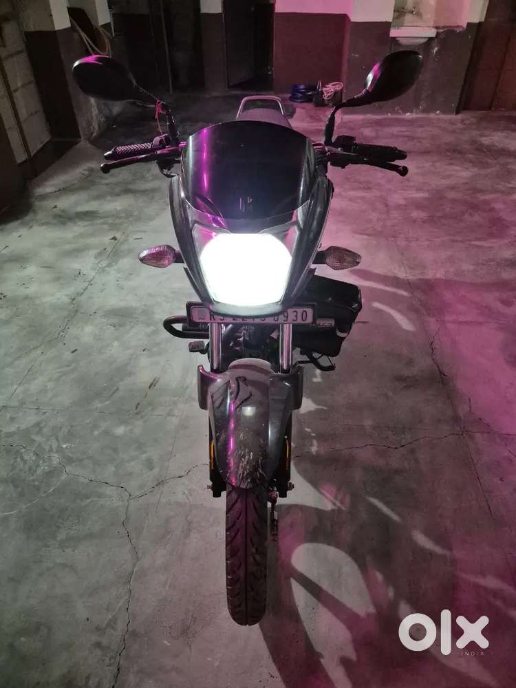 Hero super splendor i3 motorcycle