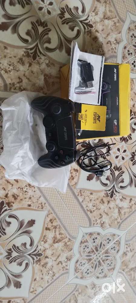 AVT ESPORTS GP400 ( wireless gamepad )