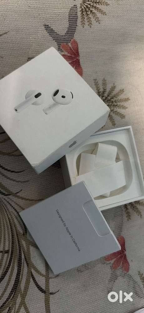 Apple airpords 4 with Anc