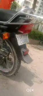 Best condition of one hand gadi Chali Hai