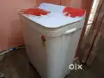 Washing Machine with Dryer – 1 Year Old – Excellent Condition