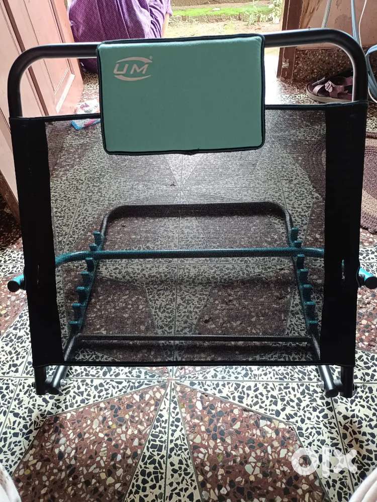 Bed rest  for patients 2700