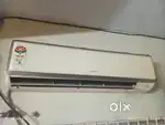 Hitachi split 1.5 ton 6 years old