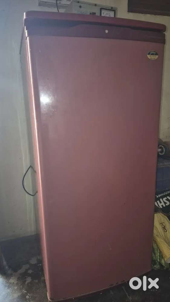 Godrej fidge 215 litre