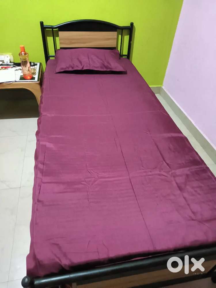 Single bed