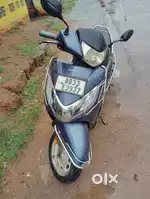 Urgent selling activa 3g excellent condition.