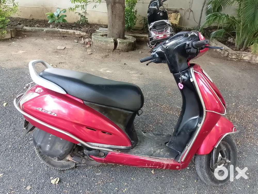 New access kharidi asli bechna hai