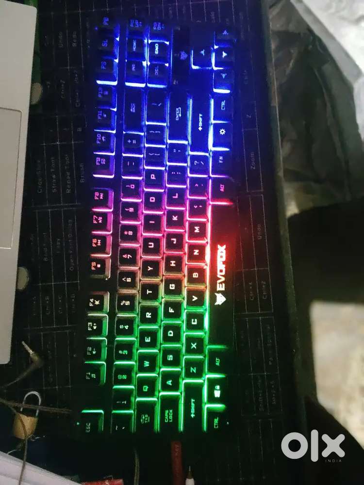 Semi mechanical keyboard