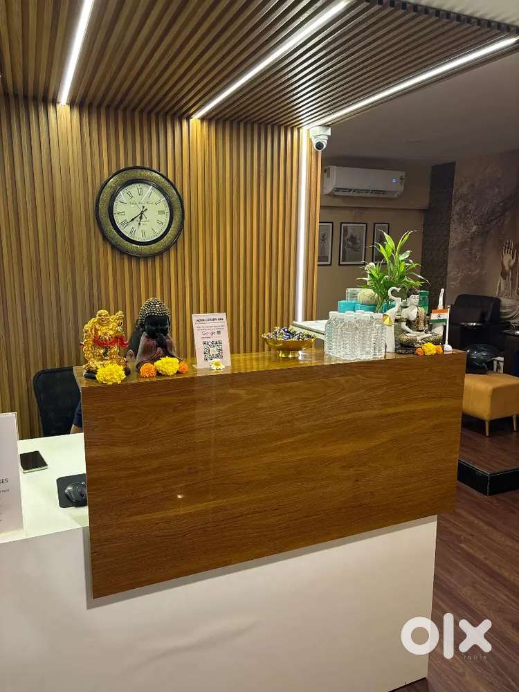 SPA FEMALE MASSAGE THERAPIST NEEDED