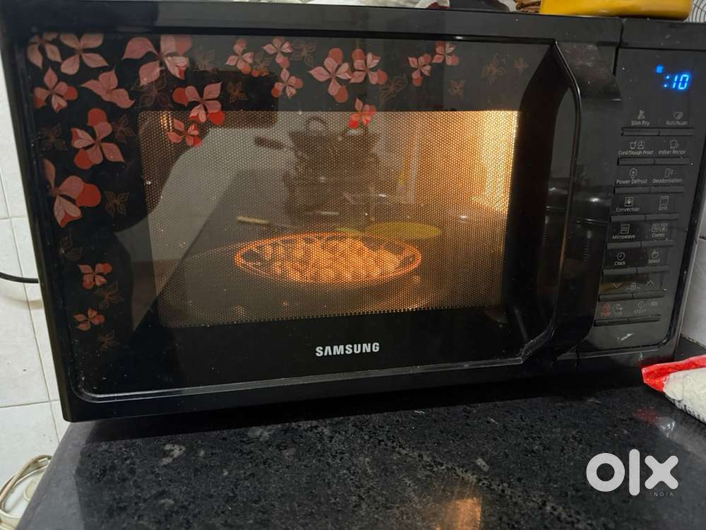 Microwave oven