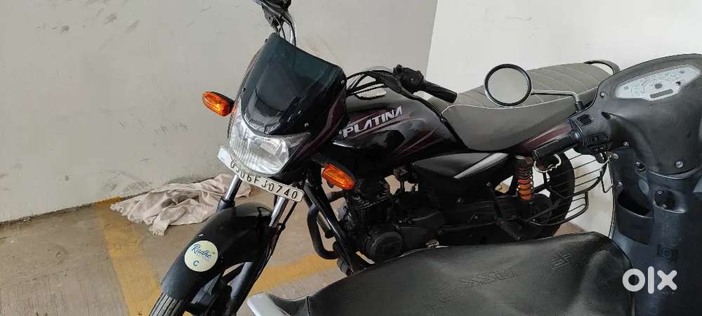 It's BAJAJ PLATINA MAROON Color Bike with good conditions