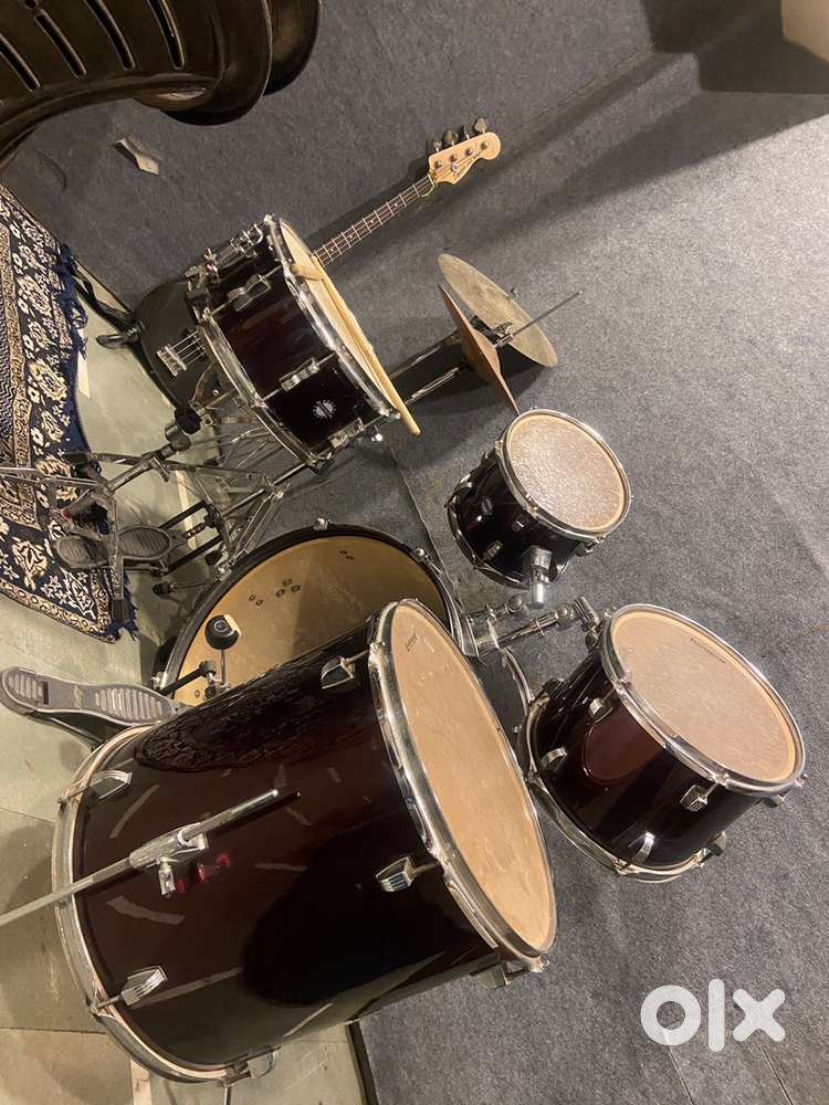 Ludwig drum set