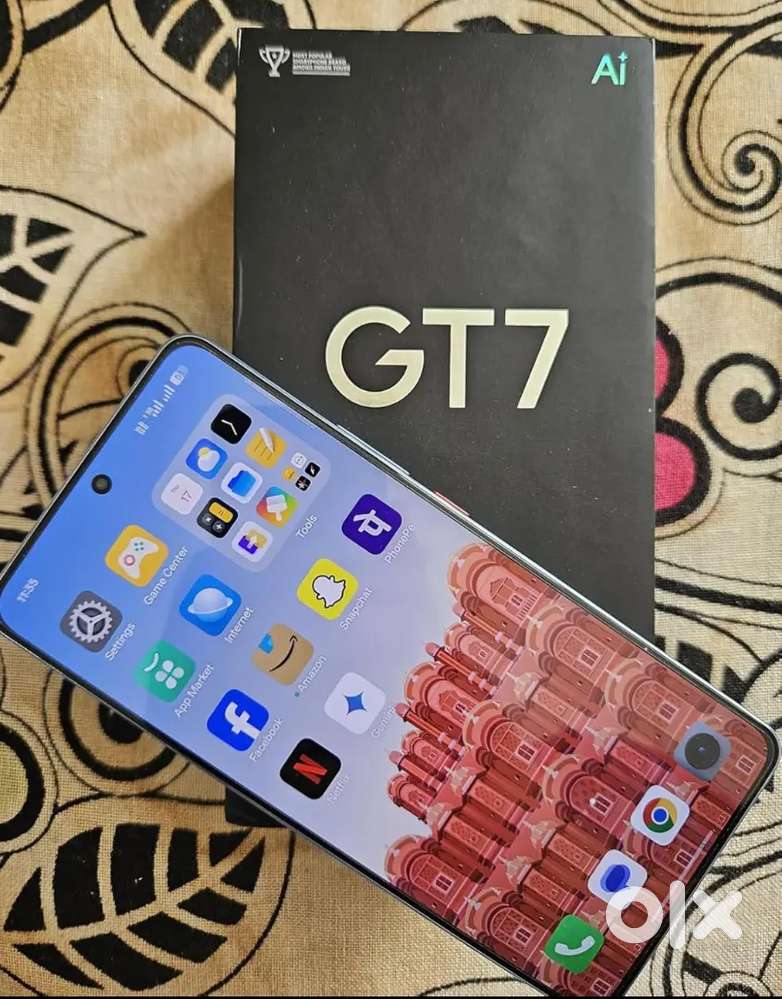 REALME. GT 7 .  12/256GB